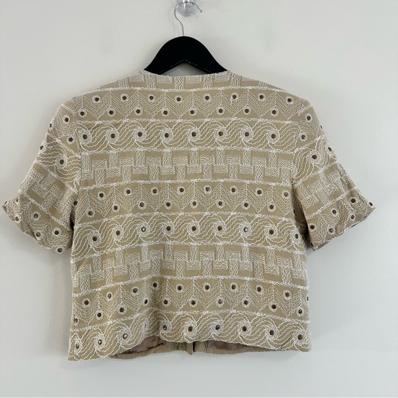 Double D Ranch Beige Textured Embroidered Buttoned Top Small - Picture 3 of 10